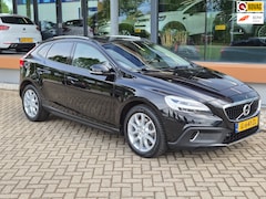 Volvo V40 Cross Country - 1.5 T3 Polar+ Luxury