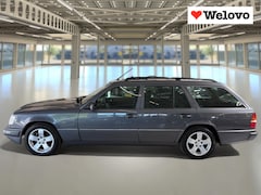 Mercedes-Benz E-klasse Combi - 220 Schuifdak en Keurig interieur 2 jaar APK