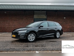 Skoda Octavia Combi - 1.0 e-TSI Business Edition | CLIMA | SUNSET | STOEL & STUURWIEL VERWARMING