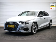 Audi A3 Sportback - 30 TFSI Pro Line S NL-auto [ LED Virtual Carplay 18 Inch S Edition Velgen Parkeersensoren