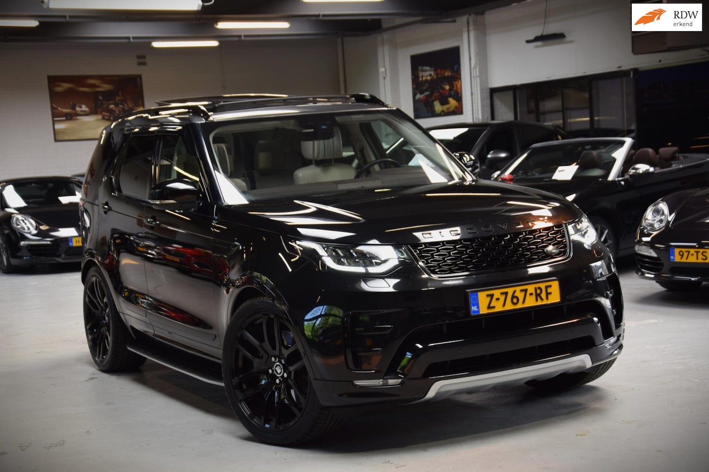 Land Rover Discovery - 3.0 Si6 HSE Luxury 7p. Navi|Panoramadak|Massage|DVD Ent.|ijskast|340pk! - AutoWereld.nl