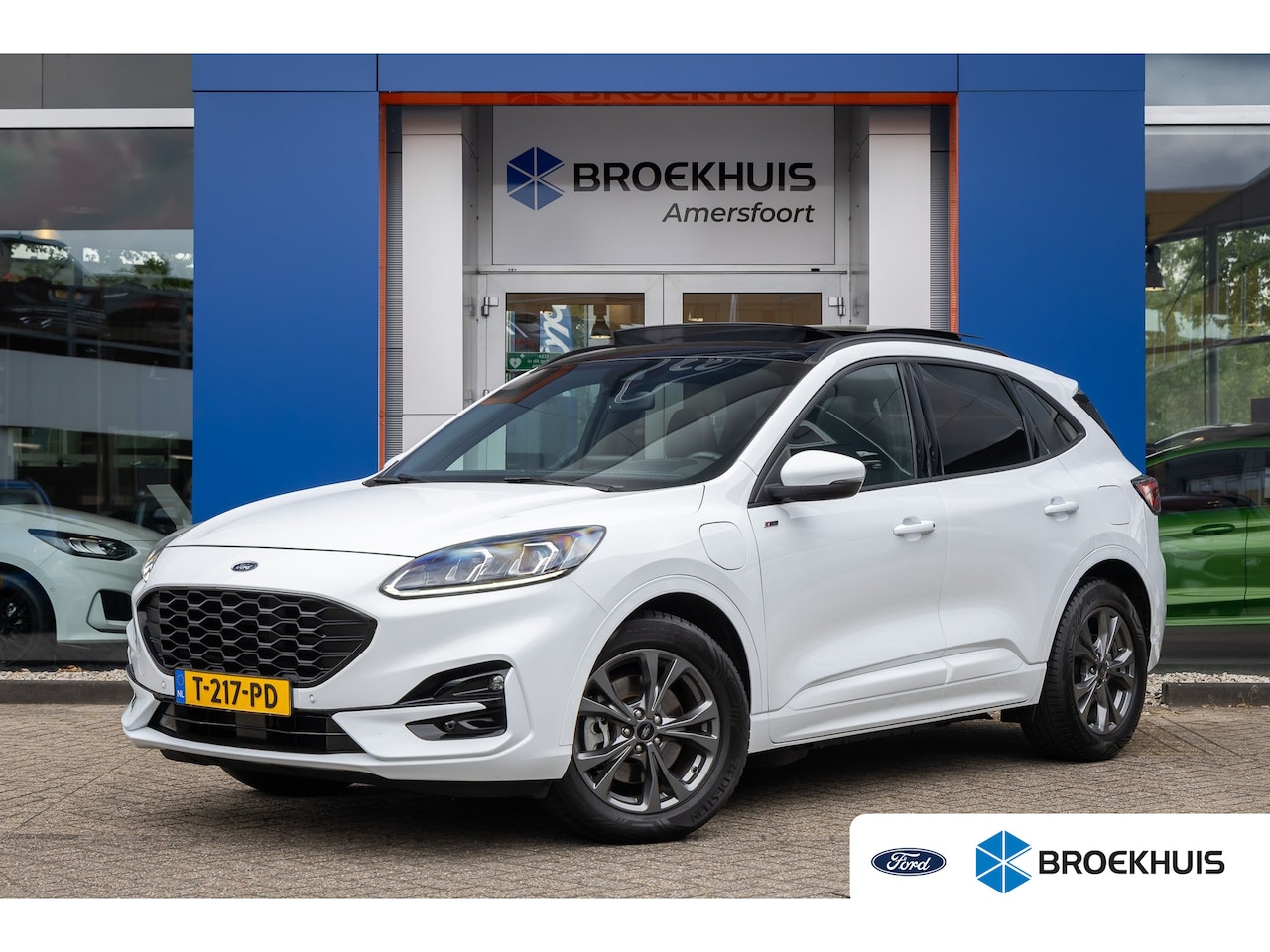 Ford Kuga - 2.5 PHEV ST-Line X | Trekhaak | Pano | Stoel/stuur/voorruit verwarming | Head-up display | - AutoWereld.nl