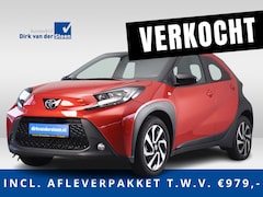 Toyota Aygo X - 1.0 VVT-i S-CVT Pulse | Stoelverwarming | Grootlichtassistent | Apple CarPlay/ Android Aut