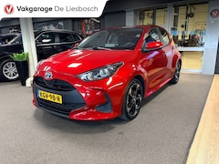 Toyota Yaris - 1.5 Hybrid 115 Active / navi / camera / clima / cruisec / dealer onderhouden