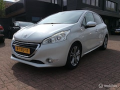 Peugeot 208 - 1.2 VTi Allure Lm vlg Nav Nap 5-Deurs Climate contr