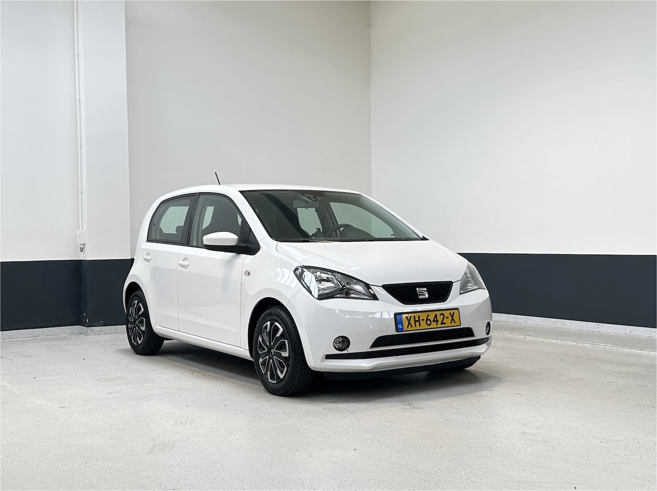 SEAT Mii - 1.0 Style Intense | NL | Parkeersensoren | Airco | Bluetooth | - AutoWereld.nl