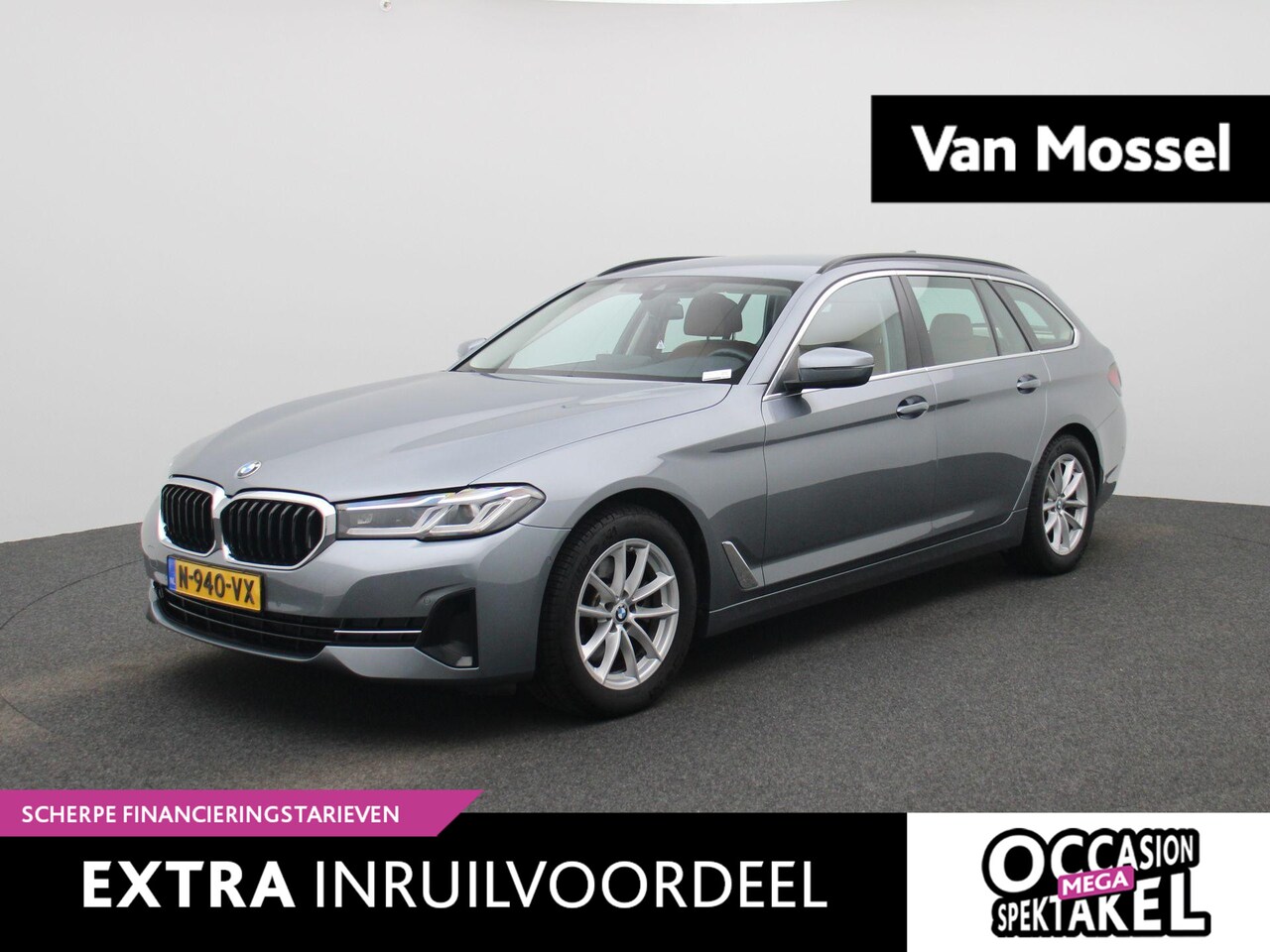 BMW 5-serie Touring - 520i Business Edition Plus | Automaat | LMV | Navigatie | Stoel verwarming | Virtual cockp - AutoWereld.nl
