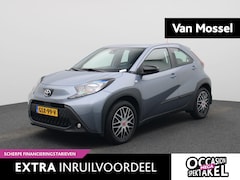Toyota Aygo X - 1.0 VVT-i S-CVT Play Automaat | Apple/Android Play | Camera | Cruise | DAB | LED | 12 Maan