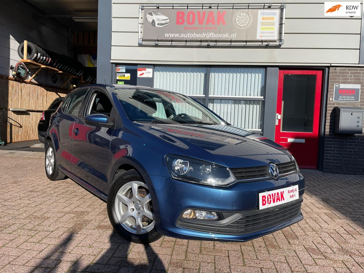 Volkswagen Polo - 1.0i 12v Comfortline 5 deurs climate + cruise control - AutoWereld.nl