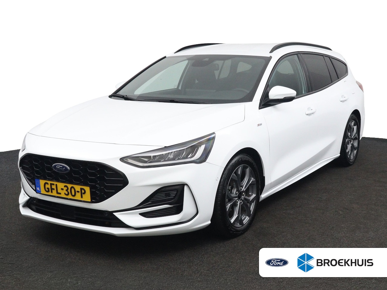 Ford Focus Wagon - 1.0 EcoBoost Hybrid ST Line Automaat 155pk | Trekhaak | Winterpack | Adaptive Cruise | BLI - AutoWereld.nl