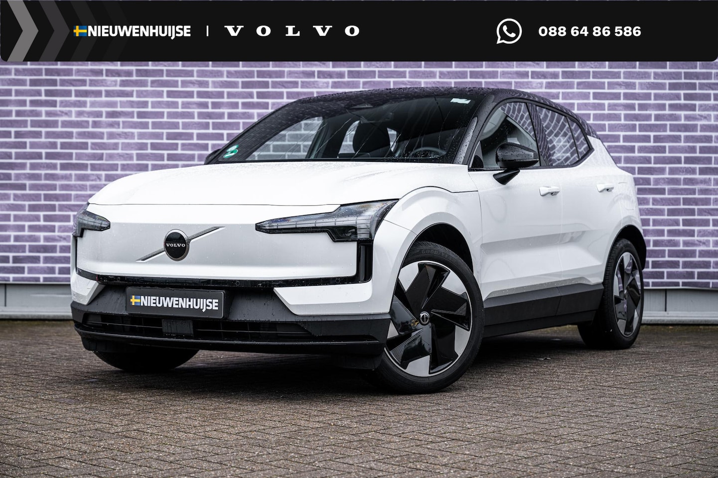 Volvo EX30 - Single Motor Extended Range 69 kWh Plus | Climate Pack | Stoel en Stuurverwarming | Keyles - AutoWereld.nl