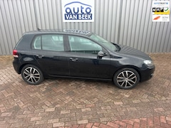 Volkswagen Golf - 1.2 TSI Highline BlueMotion