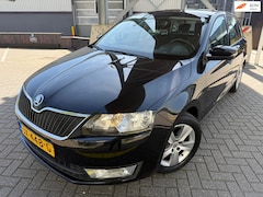Skoda Rapid Spaceback - 1.4 TSI Greentech Style*CRUISE*AIRCO*APK*NAP*PARK SENSOREN*VELGEN*NAVI