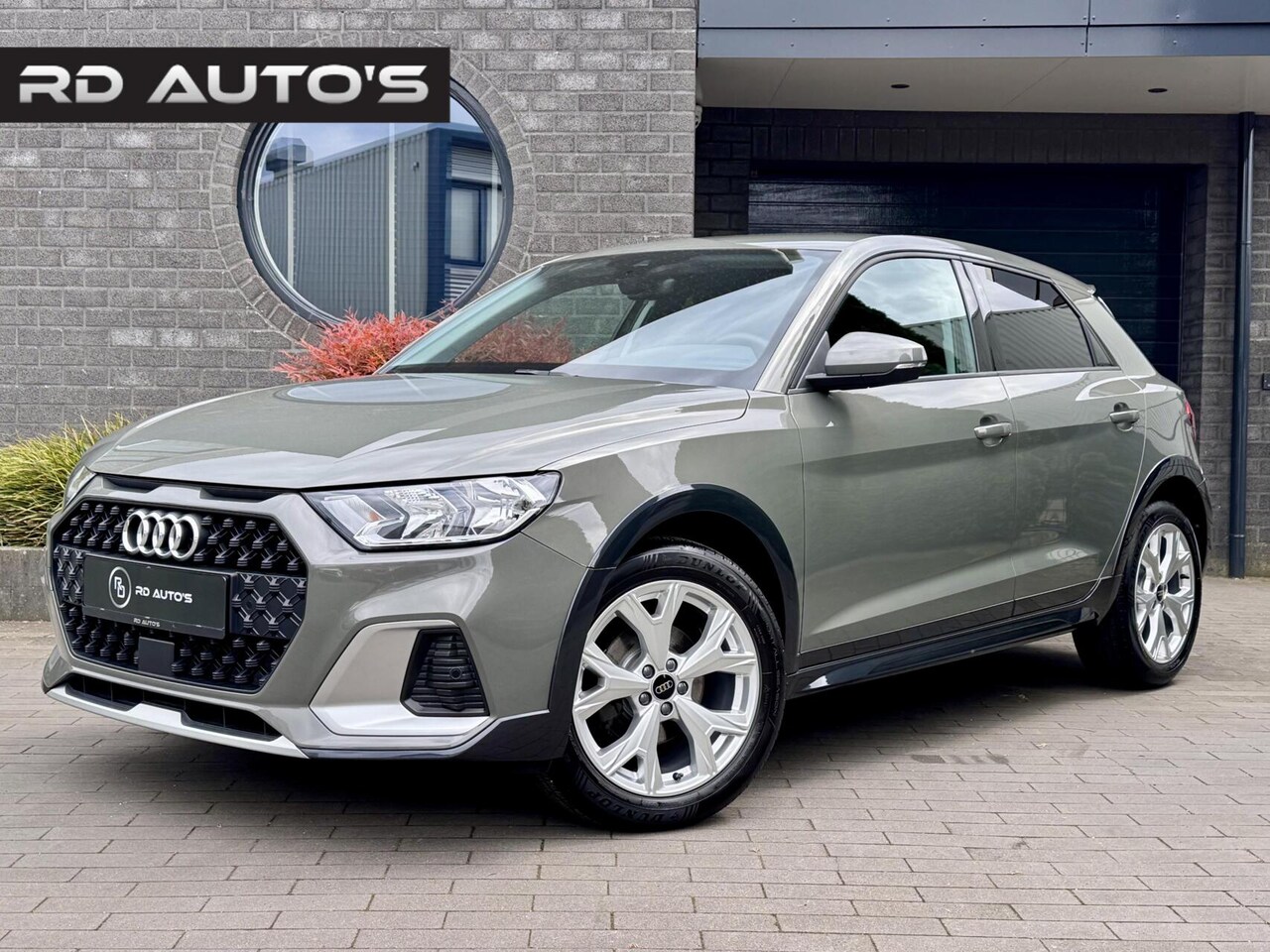 Audi A1 allstreet - 30 TFSI Advanced edition Chronos Grey Carplay Stoelverwarming - AutoWereld.nl