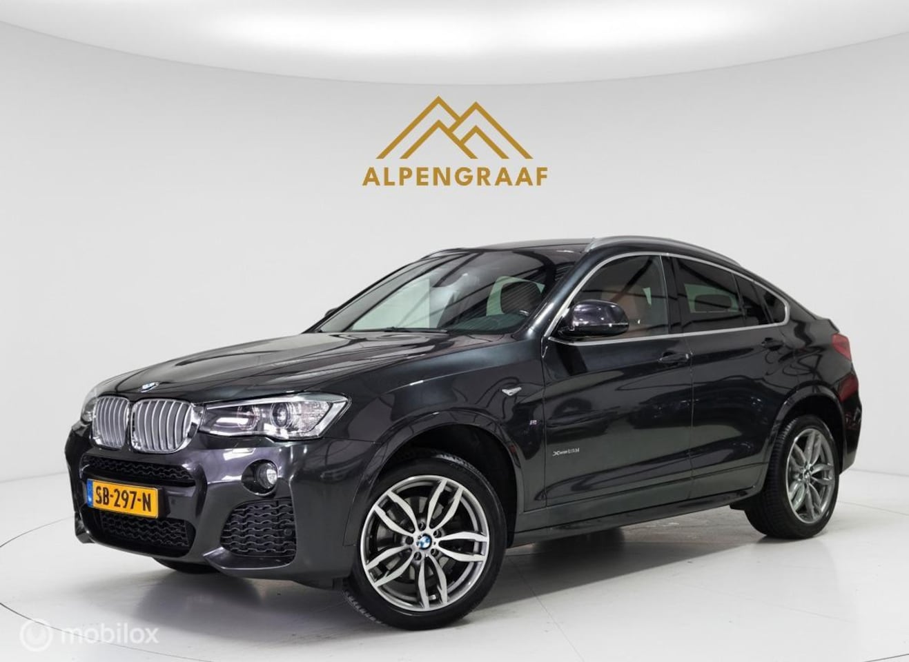 BMW X4 - xDrive28i M-Sport High Executive 59.603km in nieuwstaat. - AutoWereld.nl