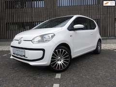 Volkswagen Up! - 1.0 move up/16inch LM velgen/oh beurt en APK/audio met AUX/RDW tellerrapport, boekjes, 2 s