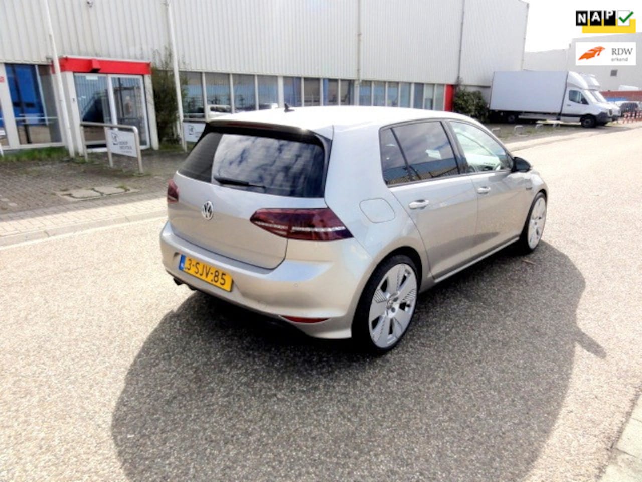 Volkswagen Golf - 7, 1.6TDI Bj 2013 NAP Airco Apk 09/02/2027 - AutoWereld.nl