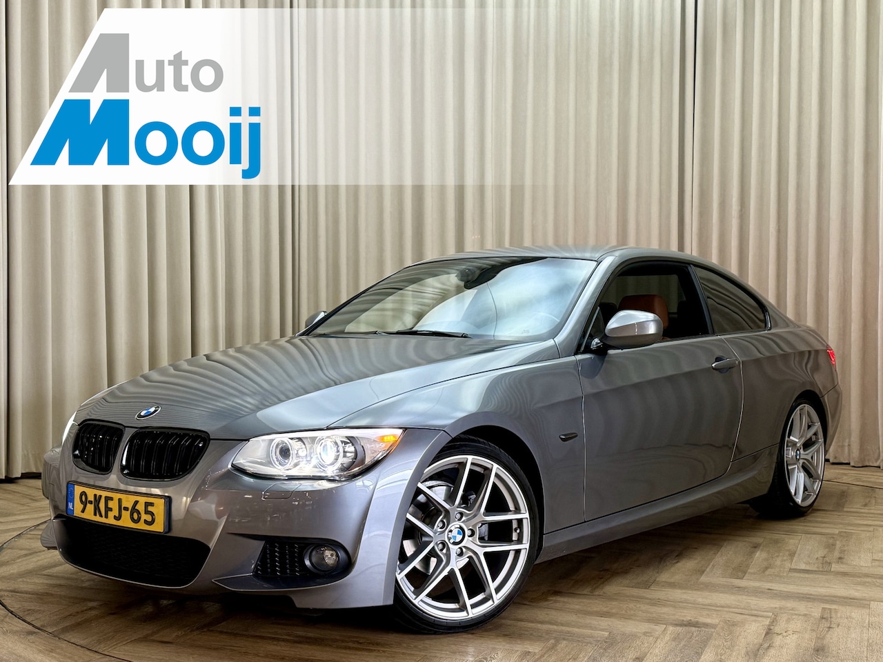 BMW 3-serie Coupé - 320i LCI M-Sport / Org.NL! / 19'' LMV / Xenon / Leder / Stoelverwarming / Cruise / ECC Cli - AutoWereld.nl