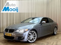 BMW 3-serie Coupé - 320i LCI M-Sport / Org.NL / 19'' LMV / Xenon / Leder / Stoelverwarming / Cruise / ECC Clim