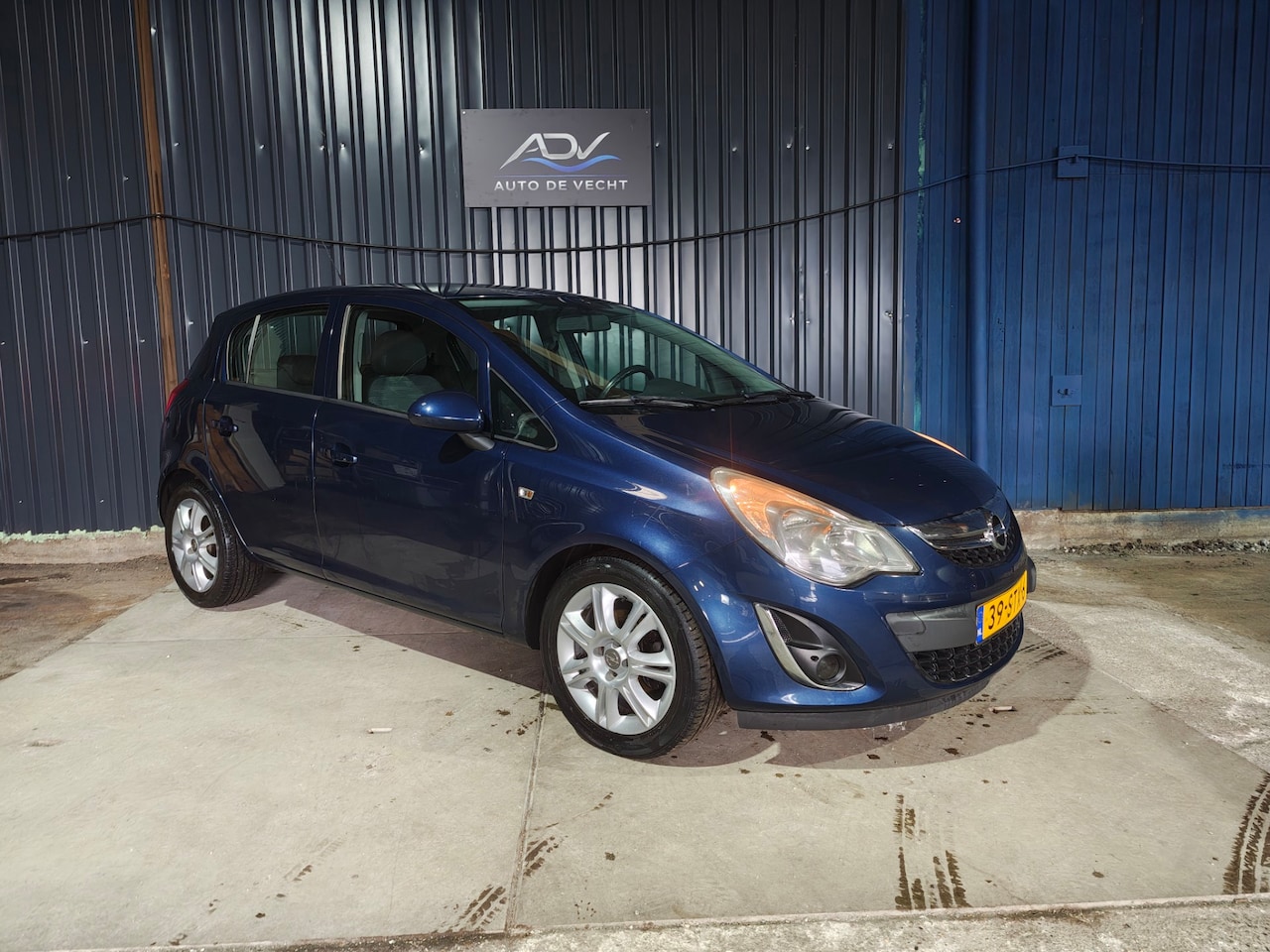 Opel Corsa - 1.2-16V Edition AIRCO - 5 DEURS - NETTE STAAT - LM VELGEN - AutoWereld.nl