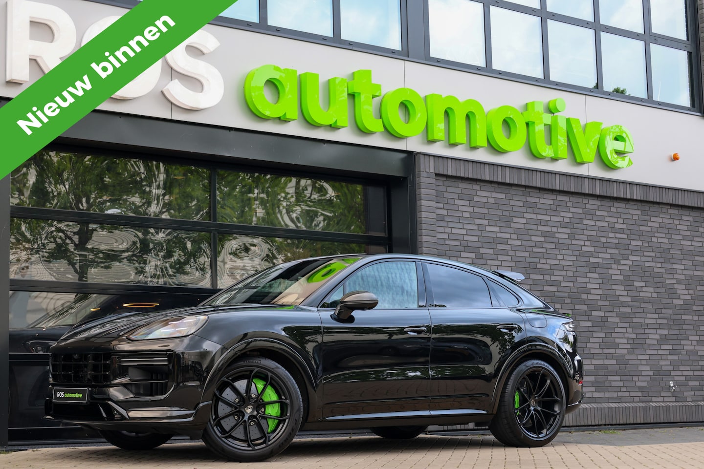 Porsche Cayenne Coupé - 4.0 Turbo E-Hybrid GT | NAP! | TECHART | LICHTGEWICHT PAKKET | BURMESTER | 4WIELSTUURING | - AutoWereld.nl