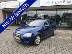 Opel Corsa - 1.2-16V Silverline Automaat 5-drs climate control / goed onderhouden / nieuwe APK
