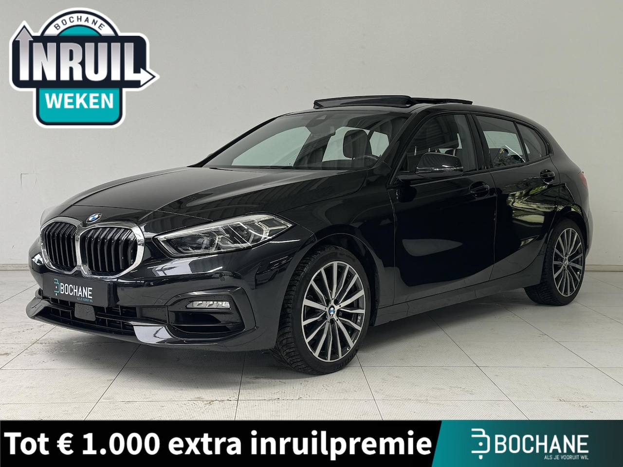 BMW 1-serie - 118i Executive Edition | Panoramadak | Navigatie | Parkeersensoren V+A | Apple CarPlay / A - AutoWereld.nl