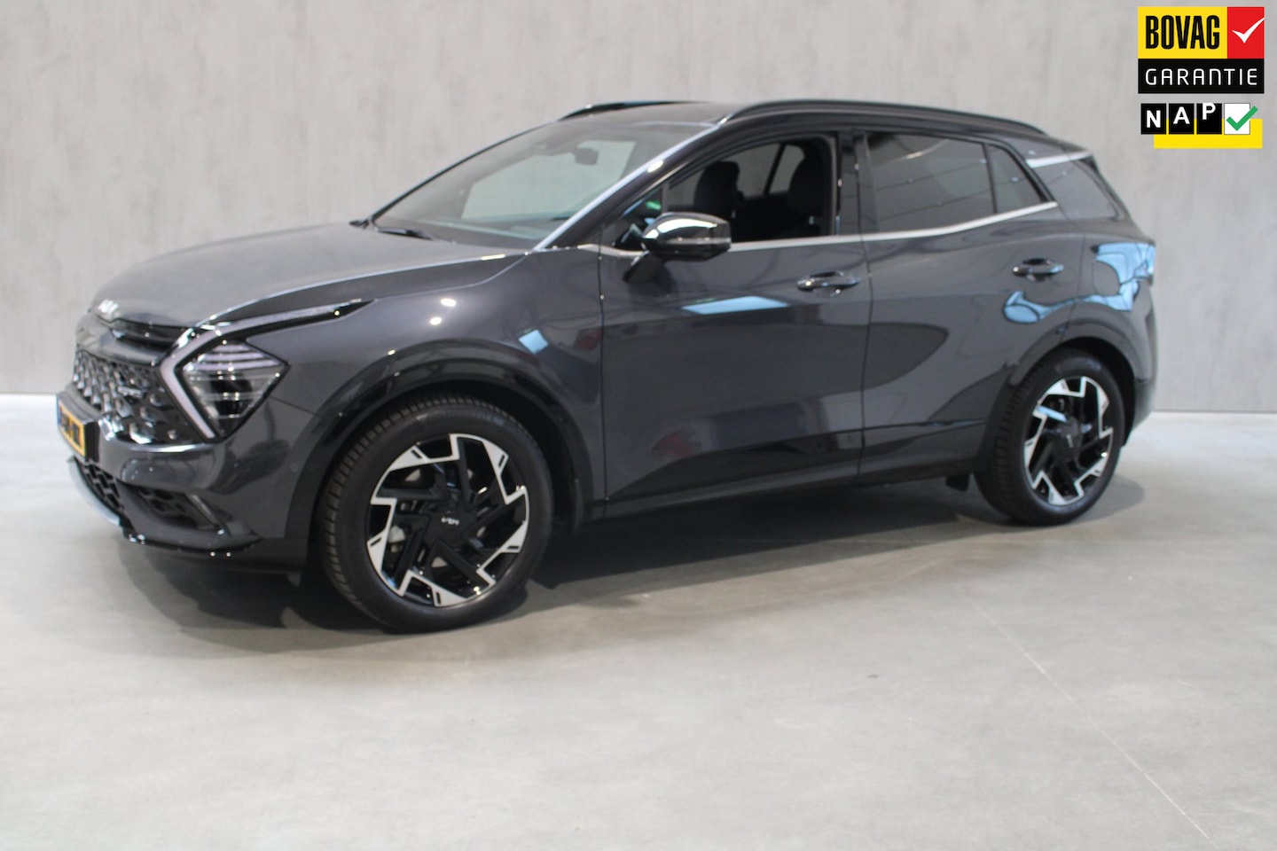 Kia Sportage - 1.6 T-GDi PHEV AWD GT Plusline 360/Pano/265 pk/Full option Prijs is rijklaar - AutoWereld.nl