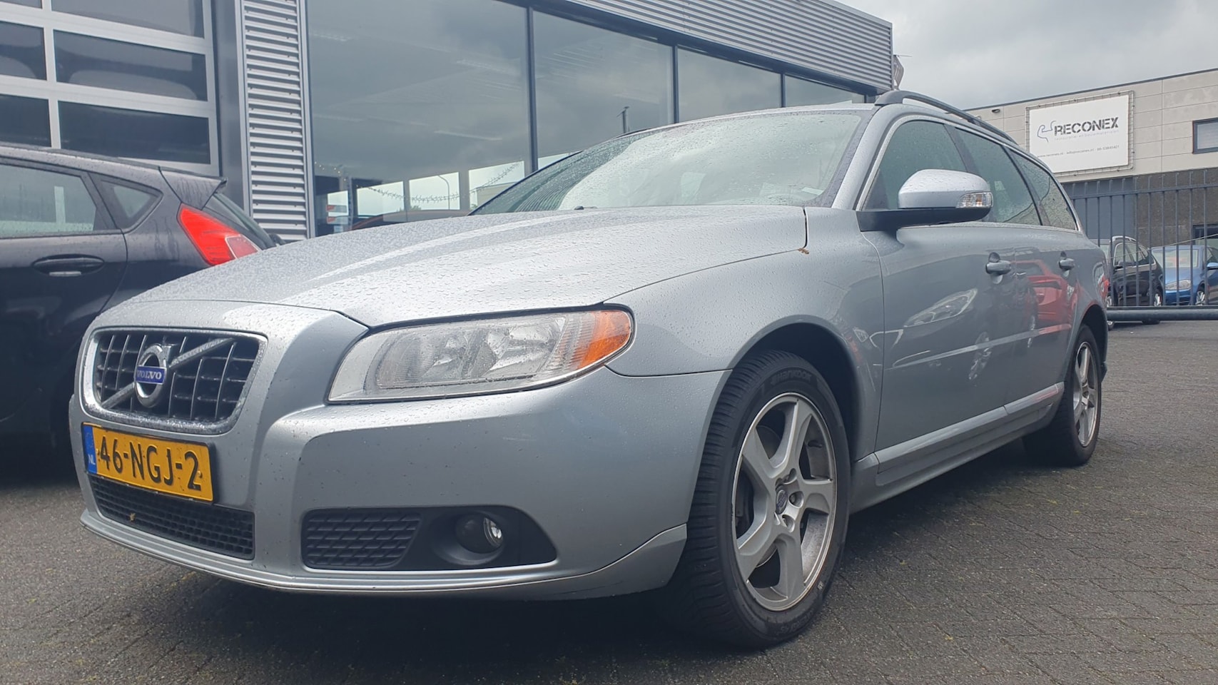 Volvo V70 - 2.0T Momentum 2.0T Momentum - AutoWereld.nl