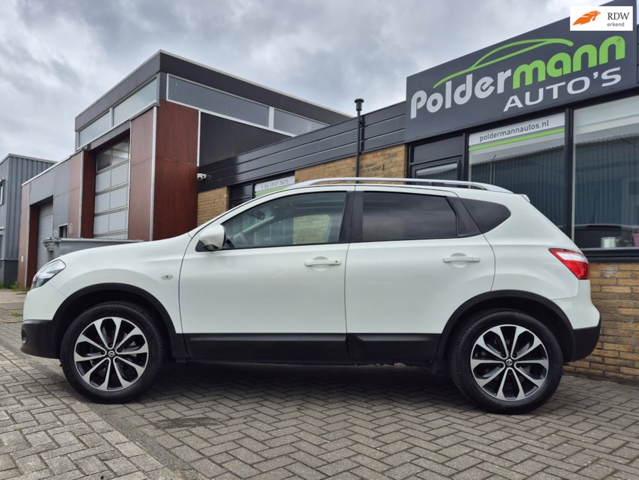 Nissan Qashqai - 1.6 Acenta PANO, 360, Climate IN ZEER NETTE STAAT!! - AutoWereld.nl