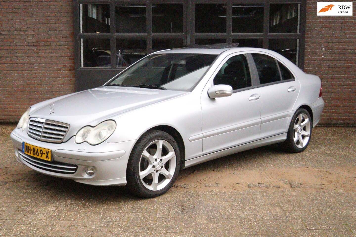 Mercedes-Benz C-klasse - 180 K Elegance 180 K. Elegance - AutoWereld.nl