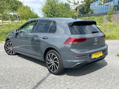 Volkswagen Golf - 1.5 TSI Life Business