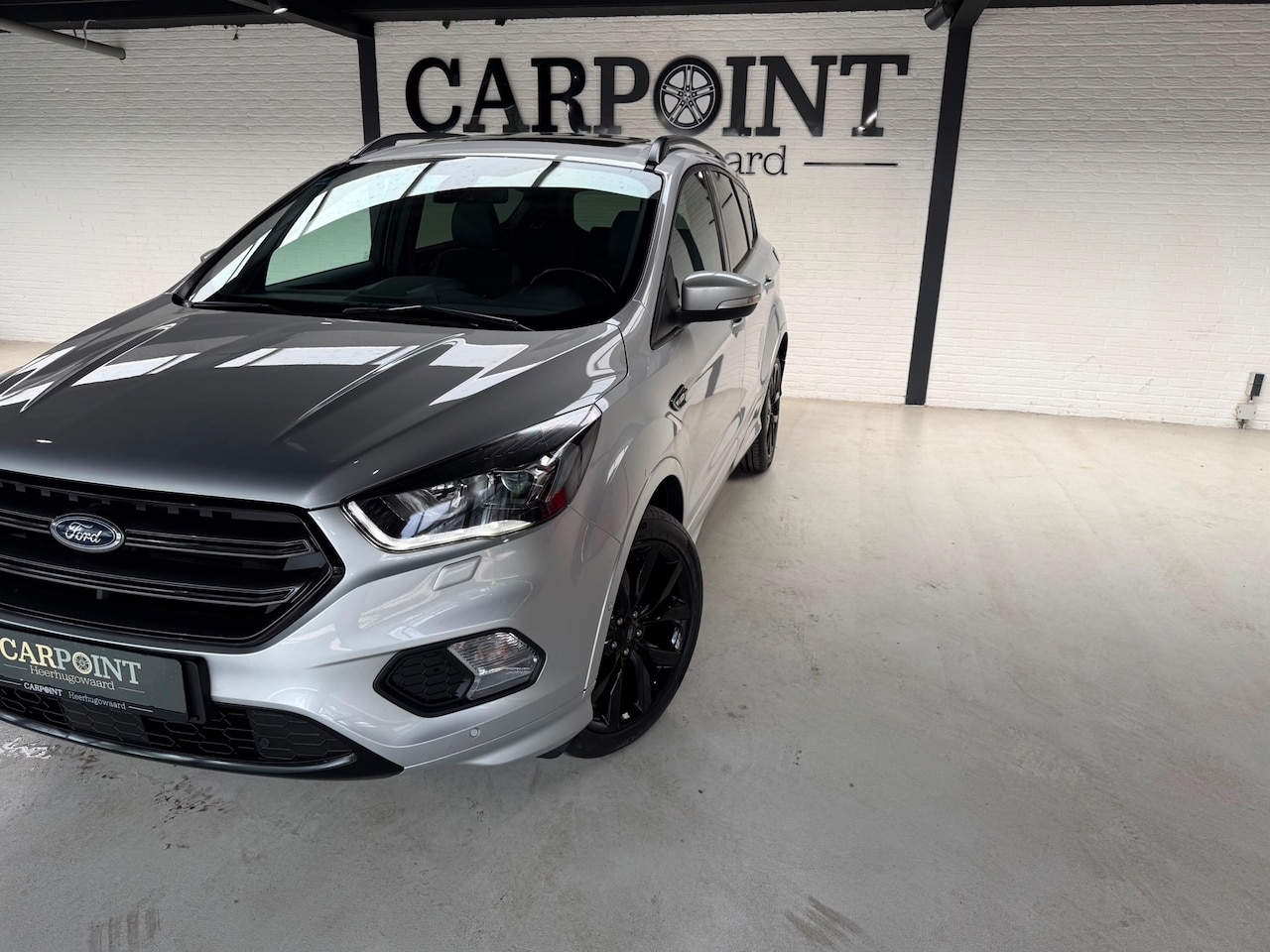 Ford Kuga - 1.5 EcoBoost ST Line 2018 Panodak Camera Trekhaak Xenon Deal O.H Vol Opties - AutoWereld.nl