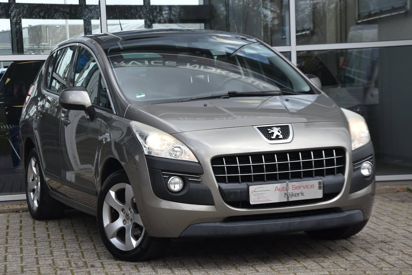 Peugeot 3008 - 1.6 VTi Première Airco Elek. Ramen Pdc Pano. dak - AutoWereld.nl