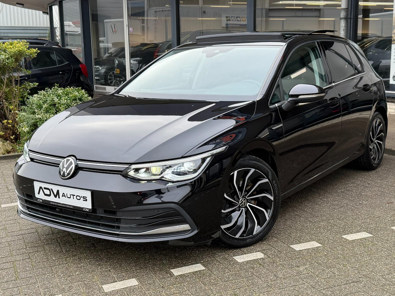 Volkswagen Golf - 1.5 TSI STYLE l ACC l XENON l PANO - AutoWereld.nl