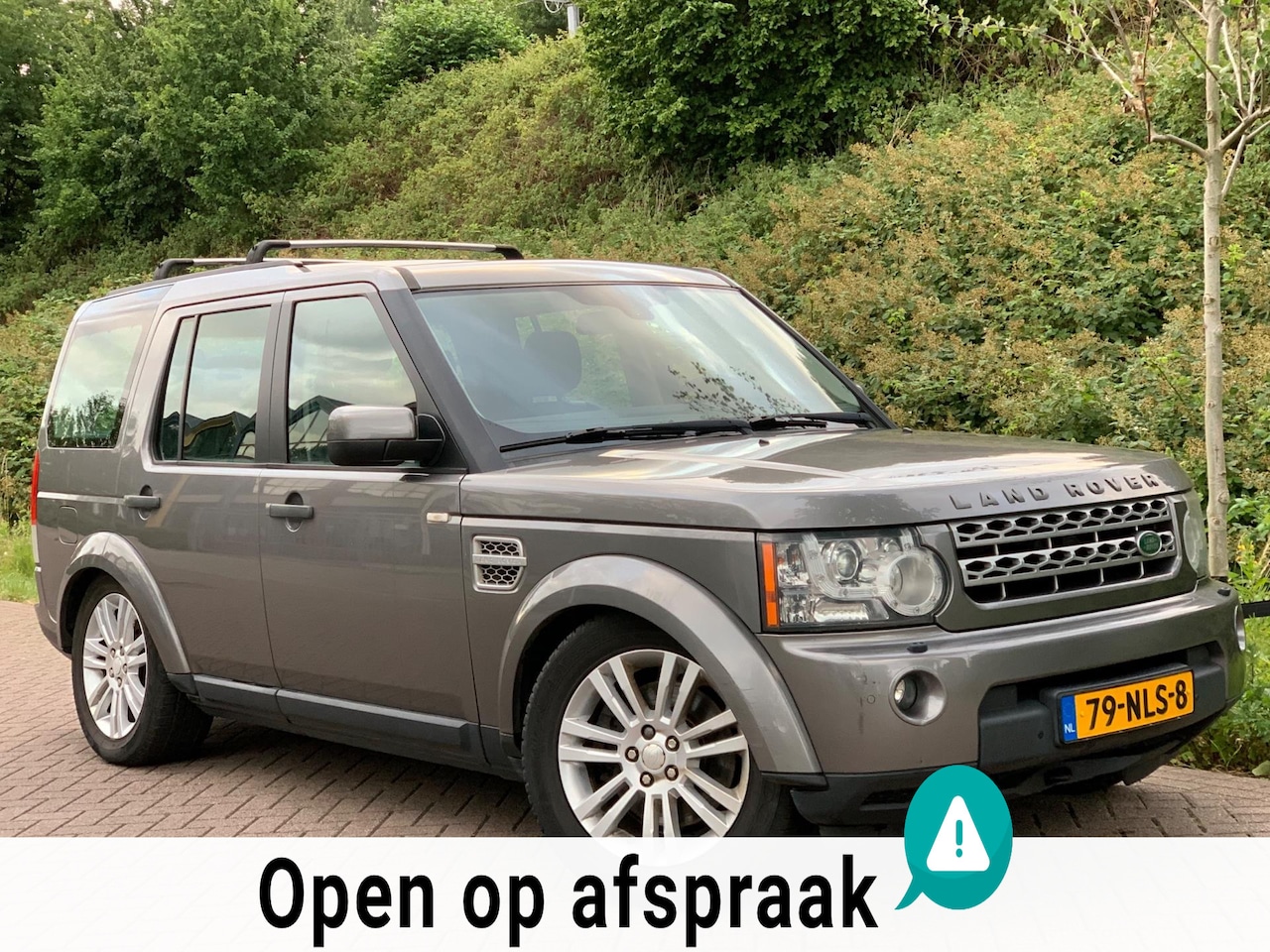 Land Rover Discovery - 3.0 SDV6 HSE 7 PERS LEDER PANO 2010 ! LEZEN - AutoWereld.nl