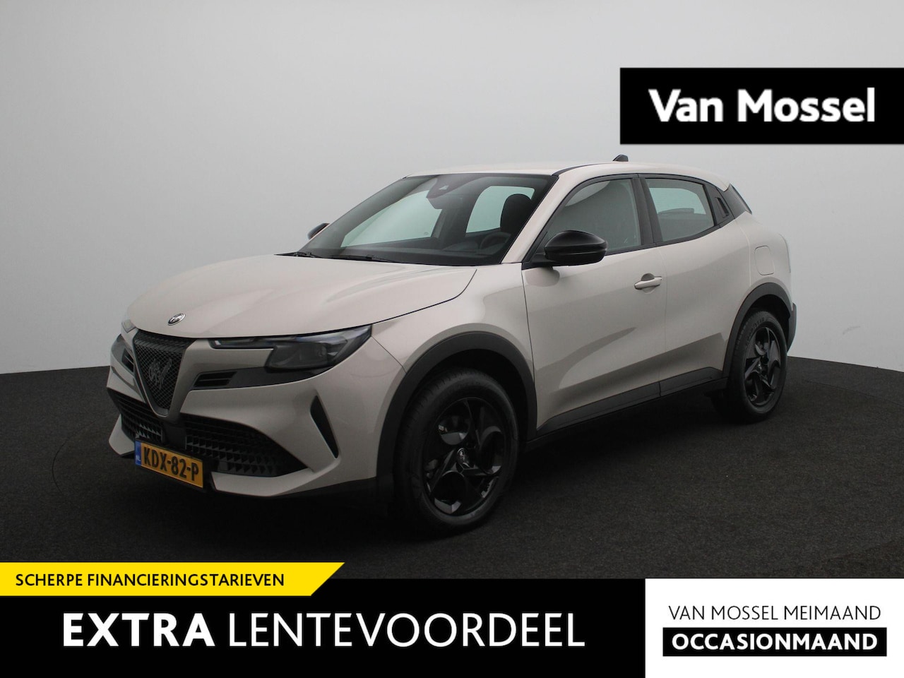 Alfa Romeo Junior - 1.2 Turbo Hybrid Ibrida | Apple Carplay/Android Auto | Parkeersensoren | Climate Control | - AutoWereld.nl