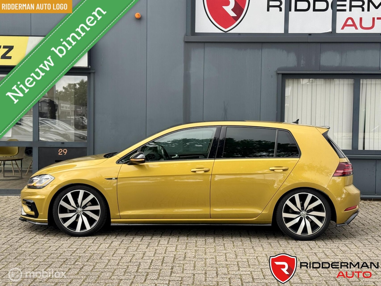 Volkswagen Golf - 1.5 TSI BNS R-Line|DSG|Pano|Active Info - AutoWereld.nl