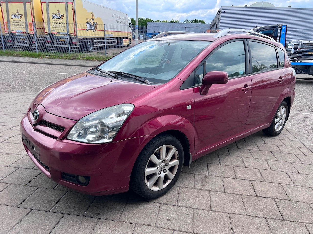 Toyota Corolla Verso - 2.2 D-4D Executive 7p. Bj 2006 +31641468730 - AutoWereld.nl