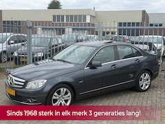 Mercedes-Benz C-klasse - 180 CGI BlueEFFICIENCY Business Class Avantgarde AUTOMAAT UNIEKE KMST-STAAT SCHUIFDAK l NA