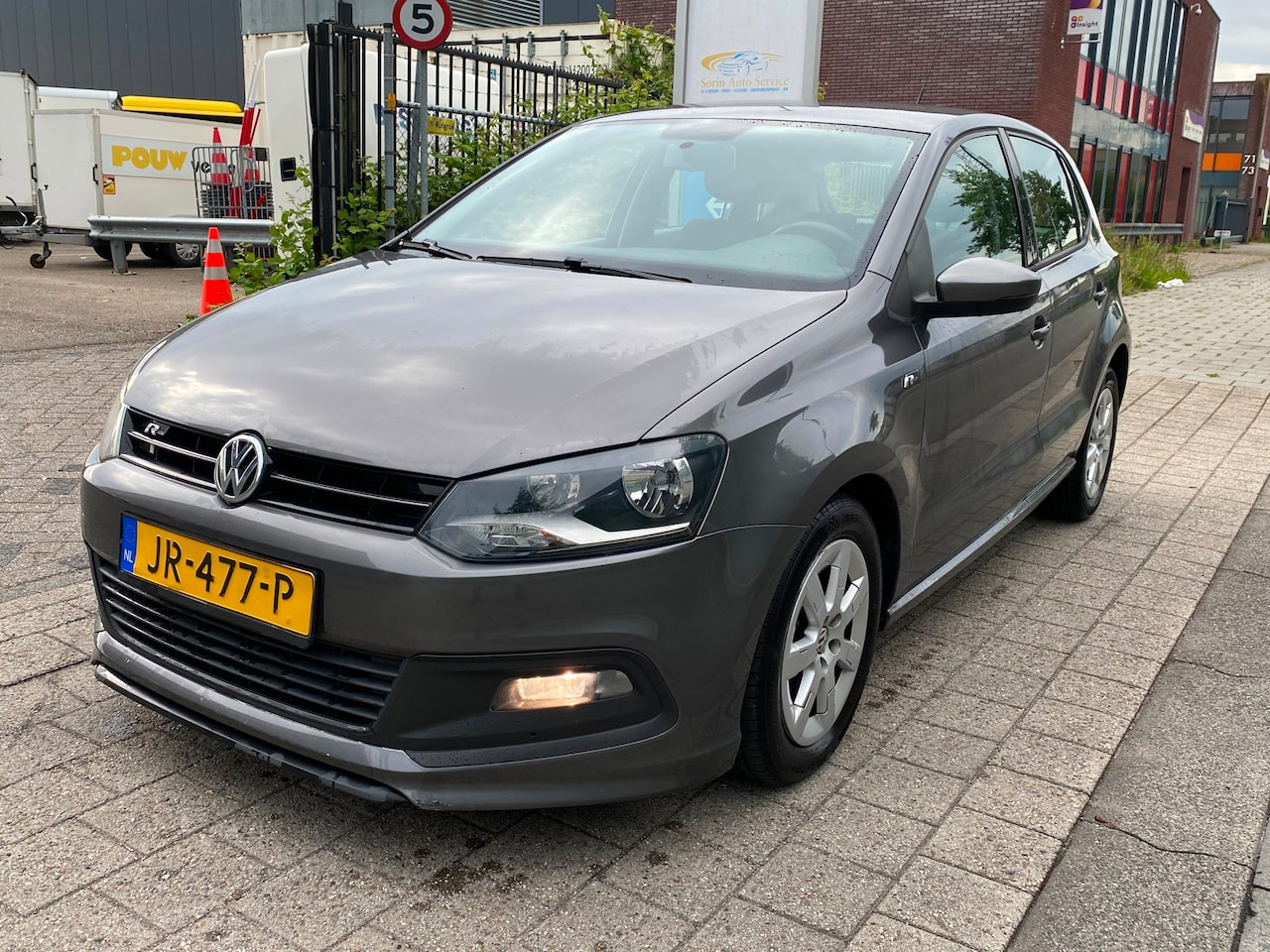 Volkswagen Polo - 1.4-16V Highline 1.4-16V Highline, Apk, Nap, Zeer goed rijdend, Inruil mogelijk. - AutoWereld.nl