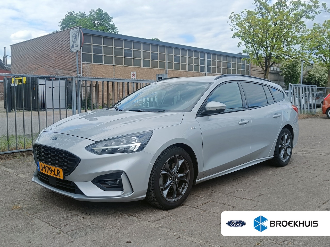 Ford Focus Wagon - AutoWereld.nl
