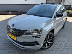 Skoda Karoq - 1.5 TSI ACT Sportline Business*panoramadak*DIGITAL COCKPIT*STOEL VERWARMING*CRUISE*NAVI*CA