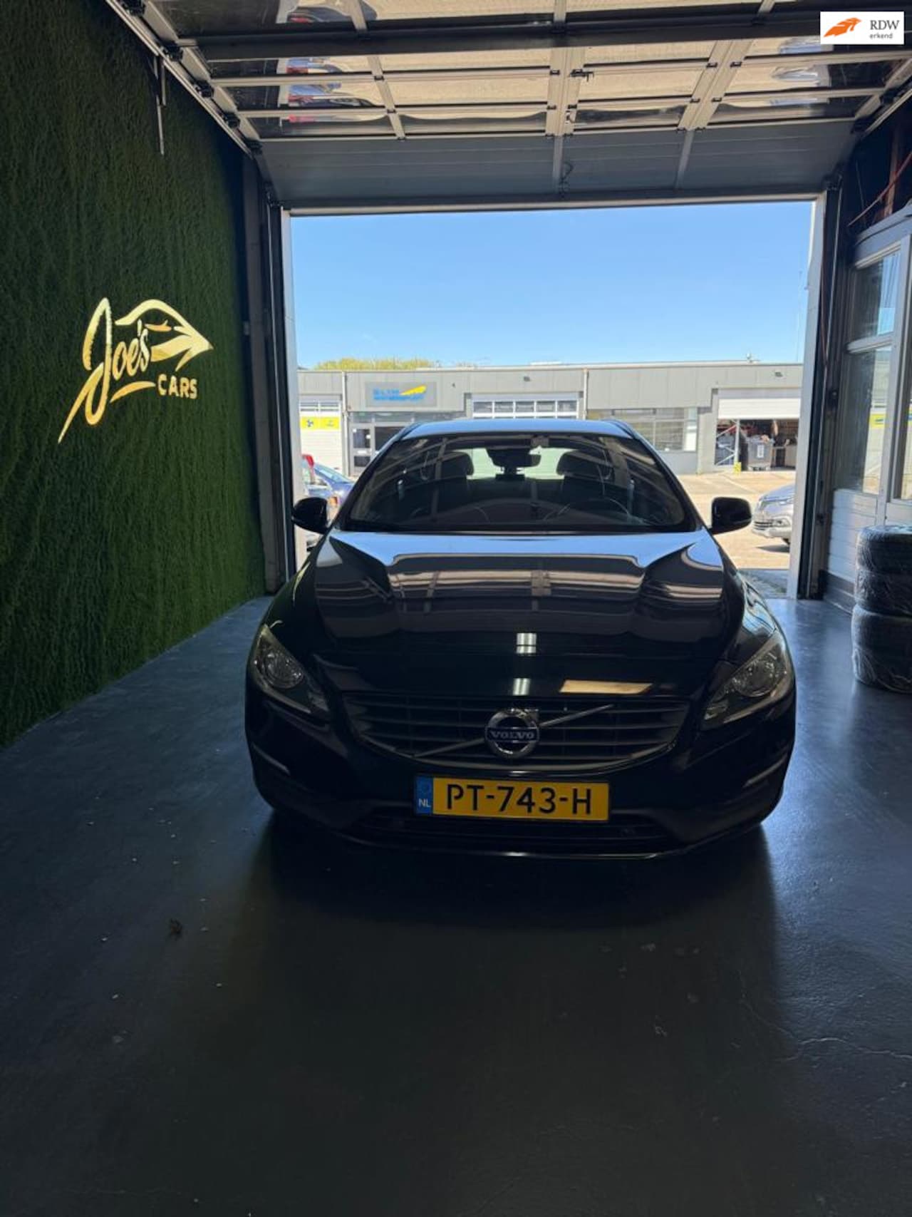 Volvo V60 - 2.0 D3 Summum 2.0 D3 Summum - AutoWereld.nl
