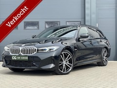 BMW 3-serie Touring - 320e M-Sport|Head Up|Trekhaak|19''|Camera