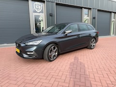 SEAT Leon Sportstourer - 1.5 eTSI FR Launch Edition