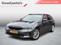 BMW 3-serie Touring - 320i Leder|Camera|Sfeer|AdapLed