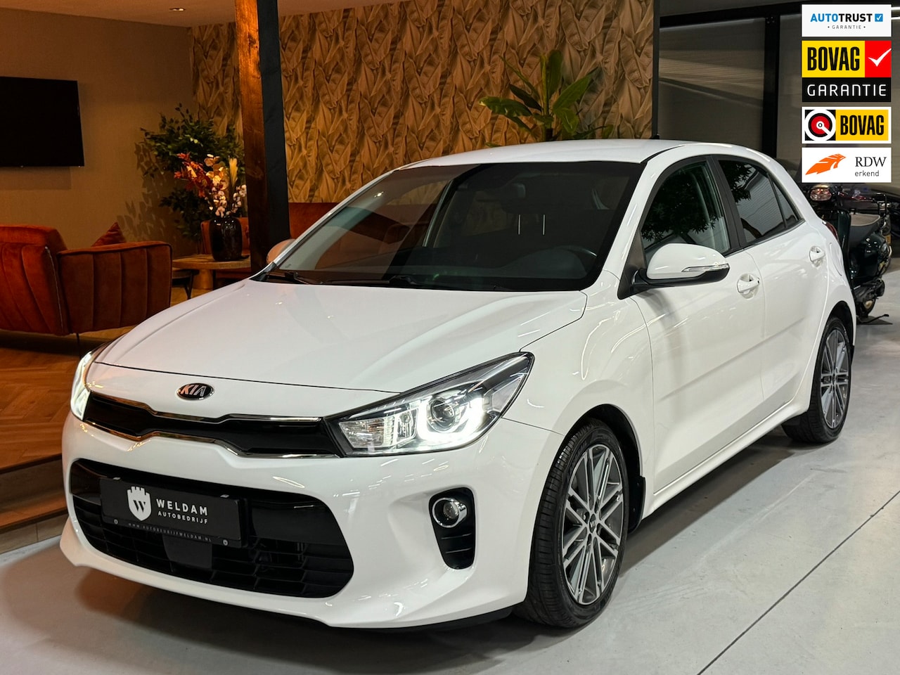 Kia Rio - 1.0 TGDI 120PK Garantie Camera StuurVW StoelVW Navi Cruise Clima Led Dab Lane ASS Rijklaar - AutoWereld.nl