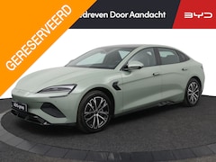 BYD Seal - Business RWD 61.4 kWh Direct leverbaar | 360° camera | Panoramadak | Stoelverwarming en -v