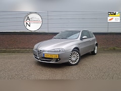 Alfa Romeo 147 - 1.6 T.Spark Airco - Elek ramen - 2 sleutels - NWE APK